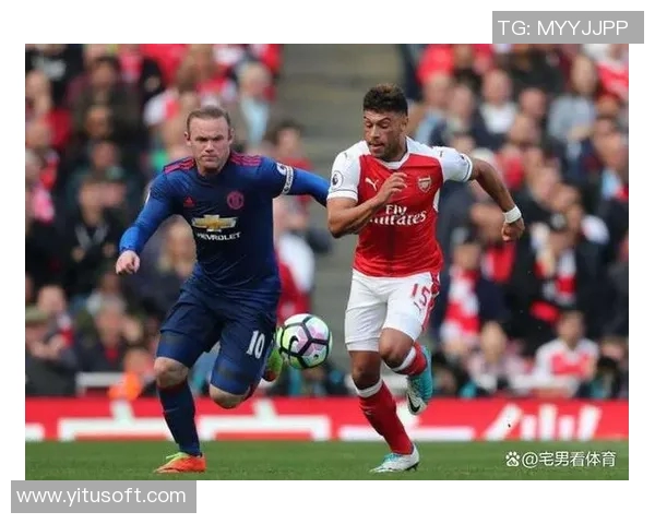 曼联与阿森纳激战正酣比分揭晓球迷热议赛后表现与战术分析 曼联与阿森纳激战正酣比分揭晓球迷热议赛后表现与战术分析