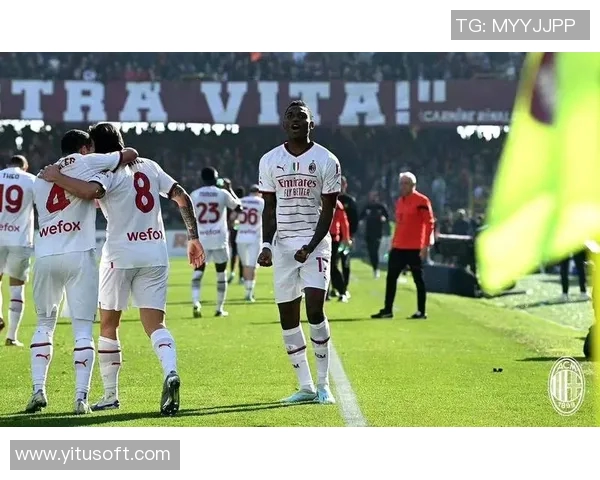 小白莫里斯正式复出:打破沉寂,再掀电竞风潮! 小白莫里斯正式复出:打破沉寂,再掀电竞风潮!