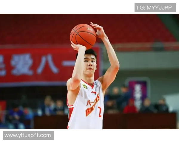 郭昊文：从青涩篮球少年到职业赛场新星的成长之路