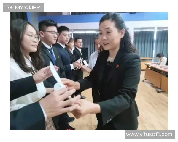 李赫文的成长之路：从青涩学子到职场精英的蜕变与奋斗