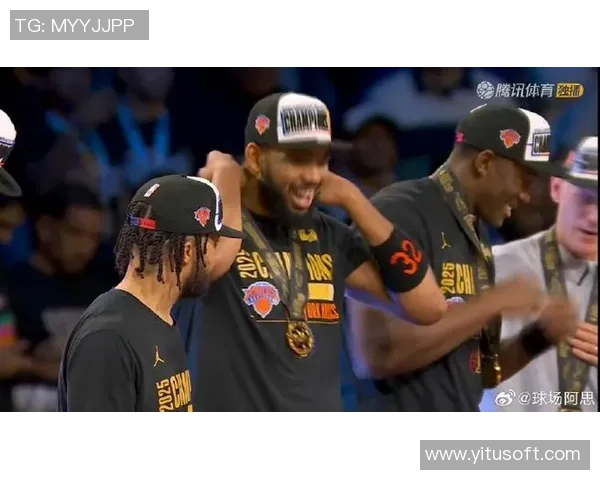 尼克斯与马刺精彩对决集锦回顾全场高光时刻与精彩瞬间分享