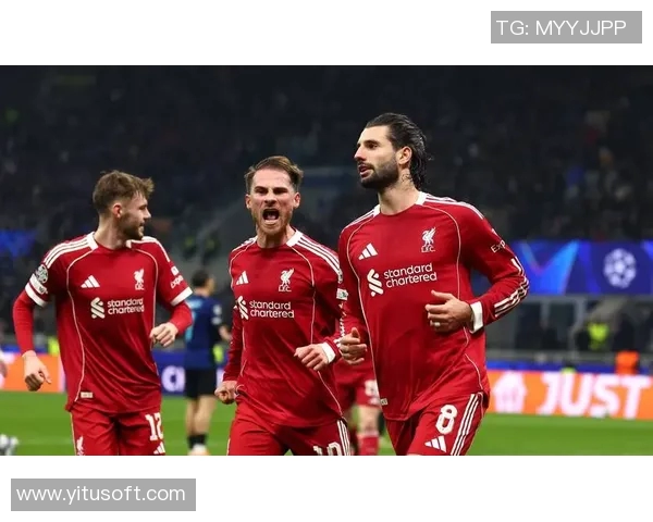 利物浦与红星激战成和比赛结果引发球迷热议与期待